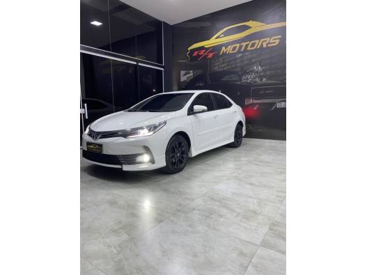 TOYOTA - COROLLA - 2018/2018 - Branca - R$ 107.800,00